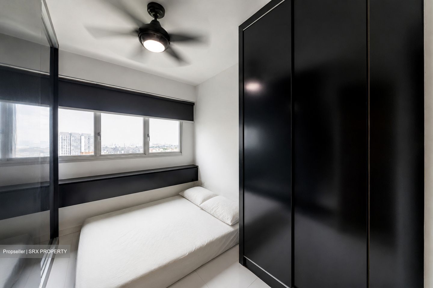 Sengkang West Way (Sengkang),  #568555991